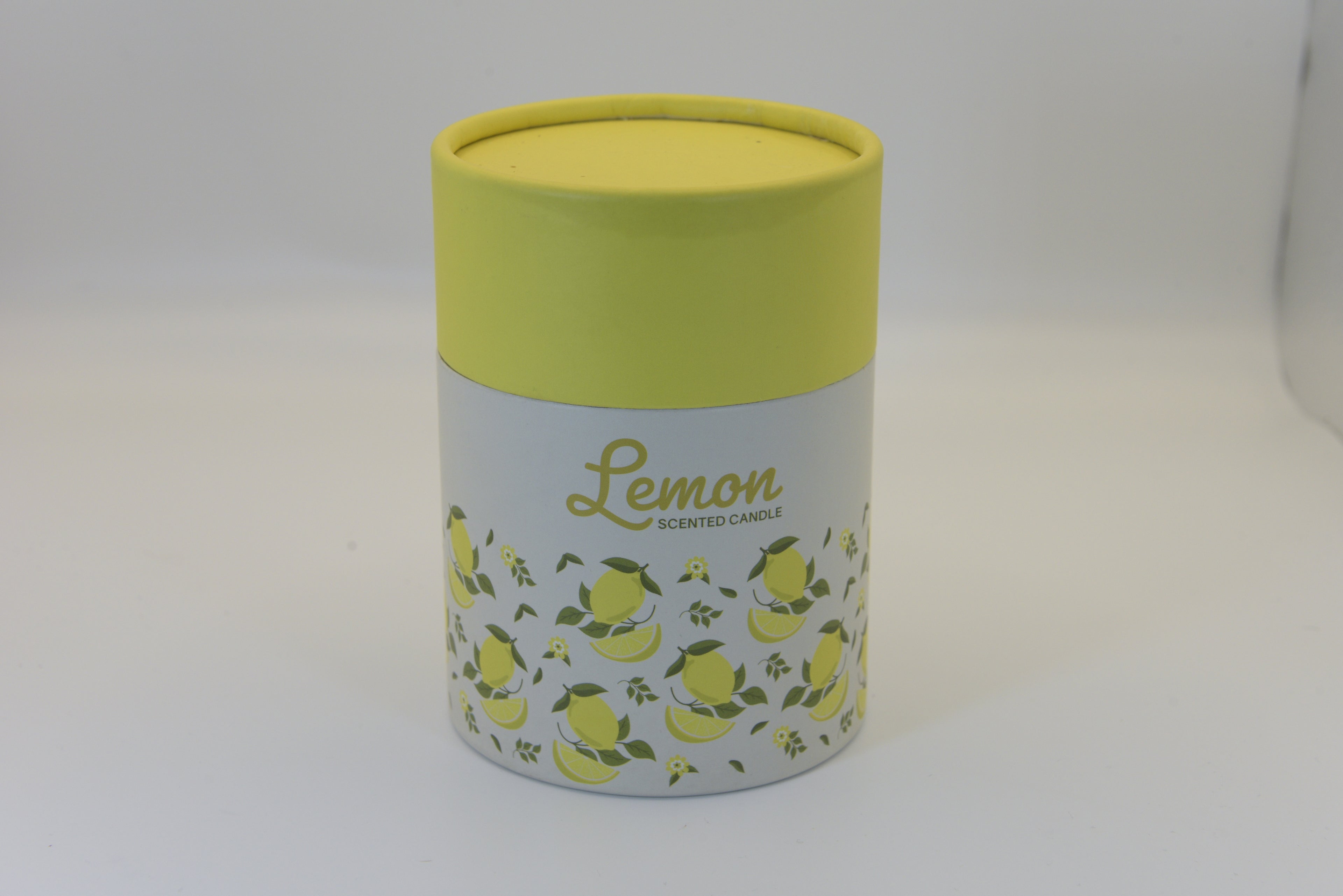 Lemon scented candle with fresh citrus fragrance - home fragrance